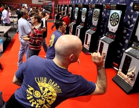 Benidorm hosts one year more the Electronic Darts European Competition with over a thousand competitors
